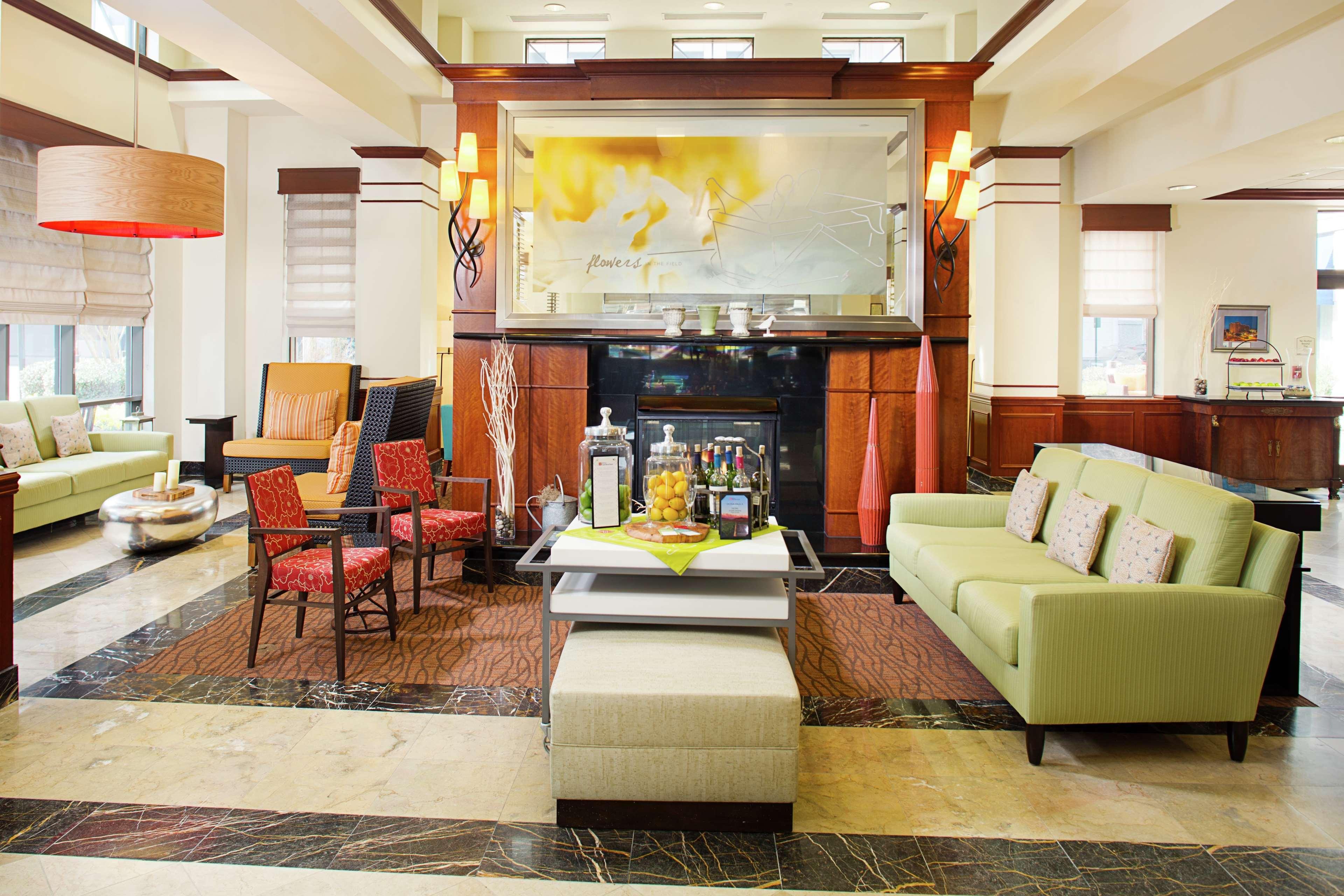 Hilton Garden Inn Virginia Beach Town Center Kültér fotó