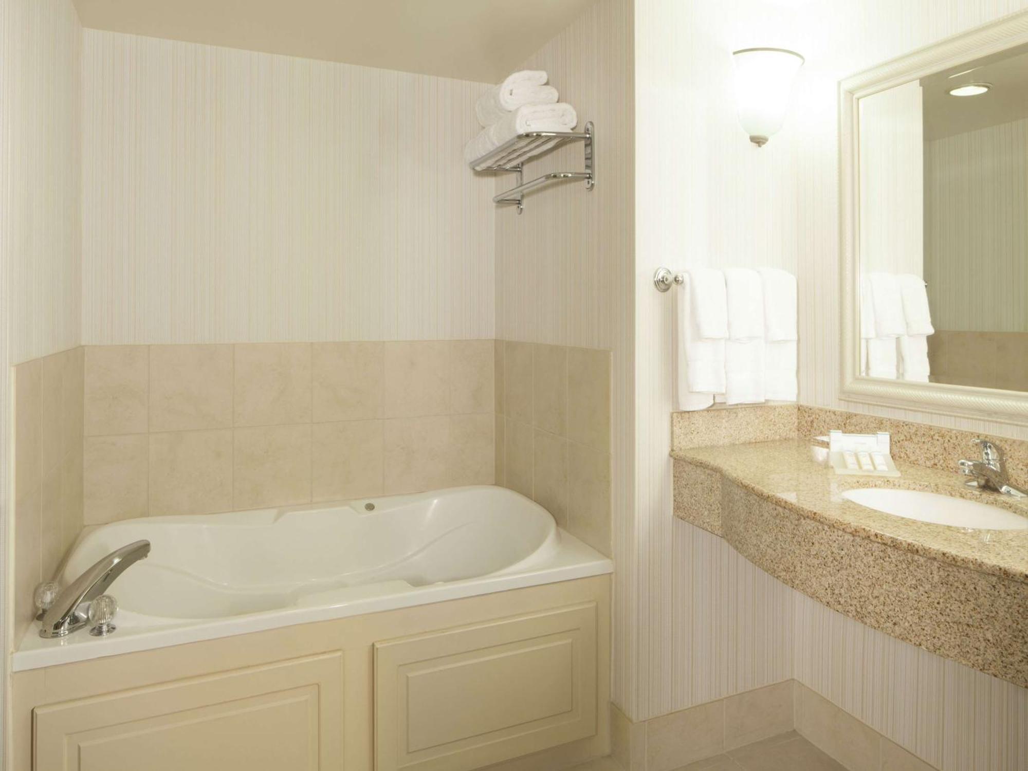 Hilton Garden Inn Virginia Beach Town Center Kültér fotó