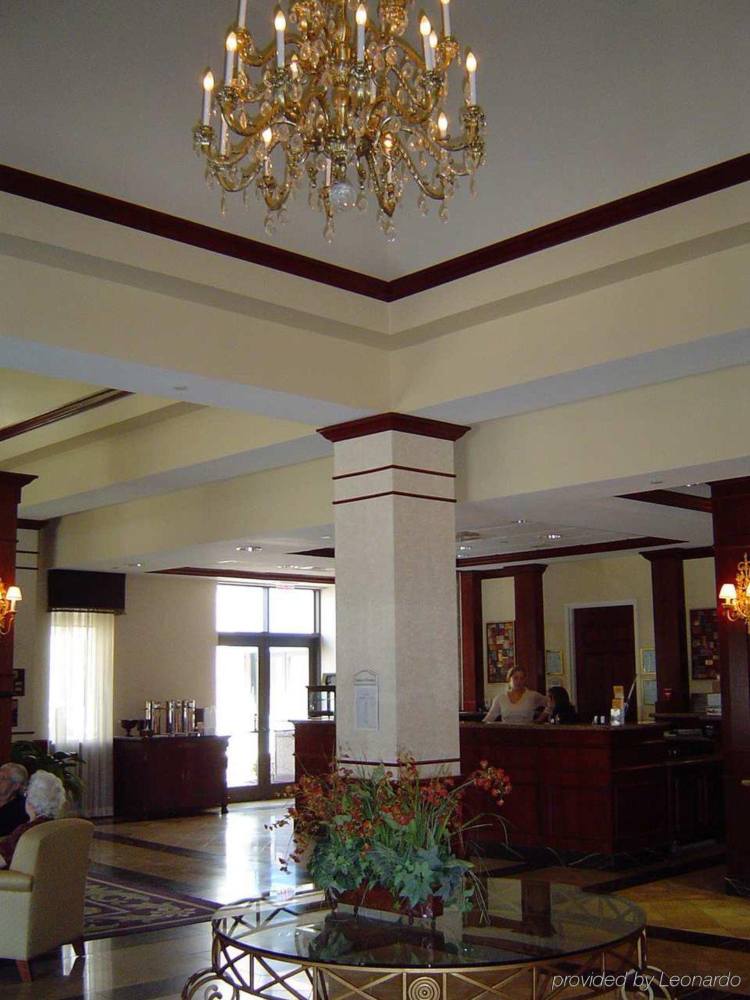 Hilton Garden Inn Virginia Beach Town Center Beltér fotó